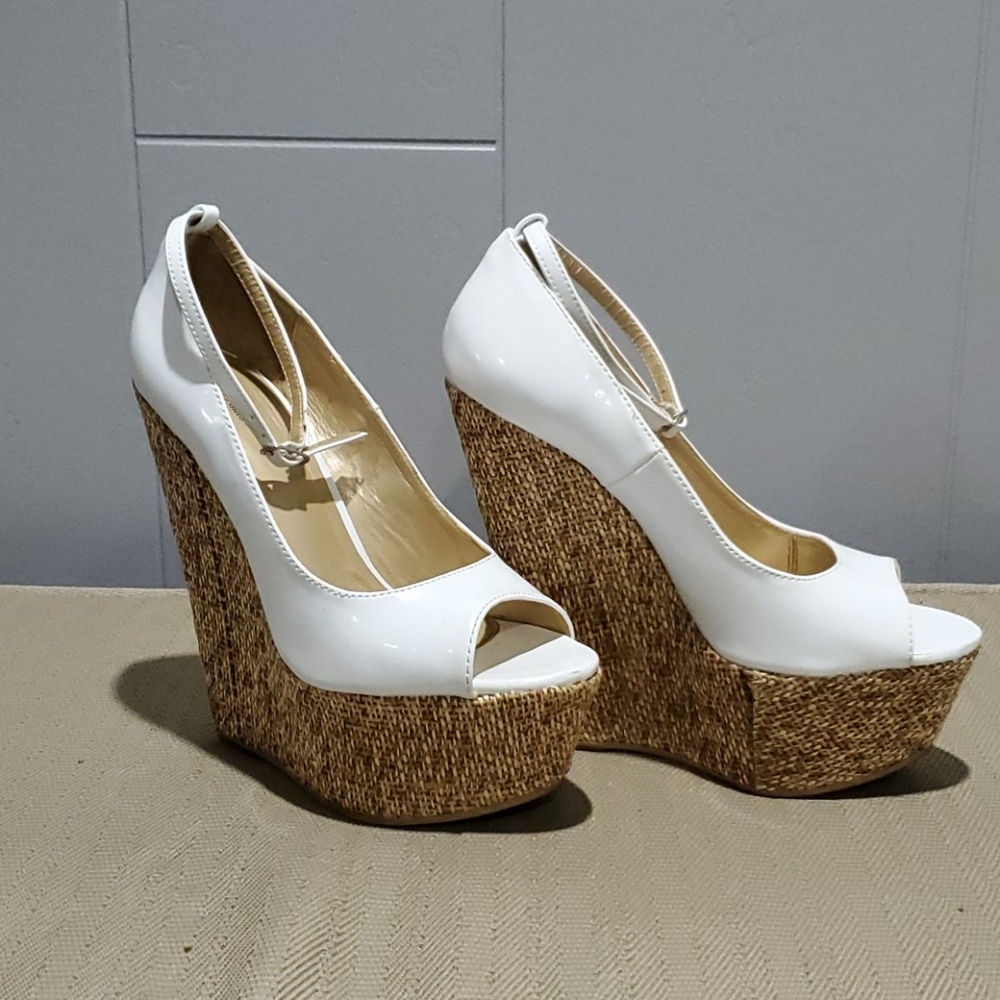 Summer Wedge